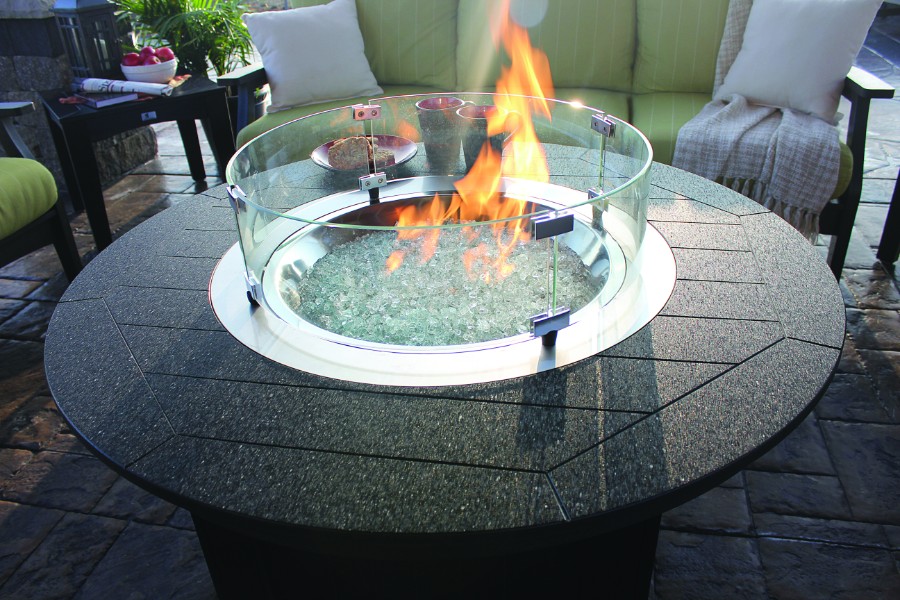 Berlin Gardens 20R Round Glass Wind Guard, Donoma Fire Pit & Fire